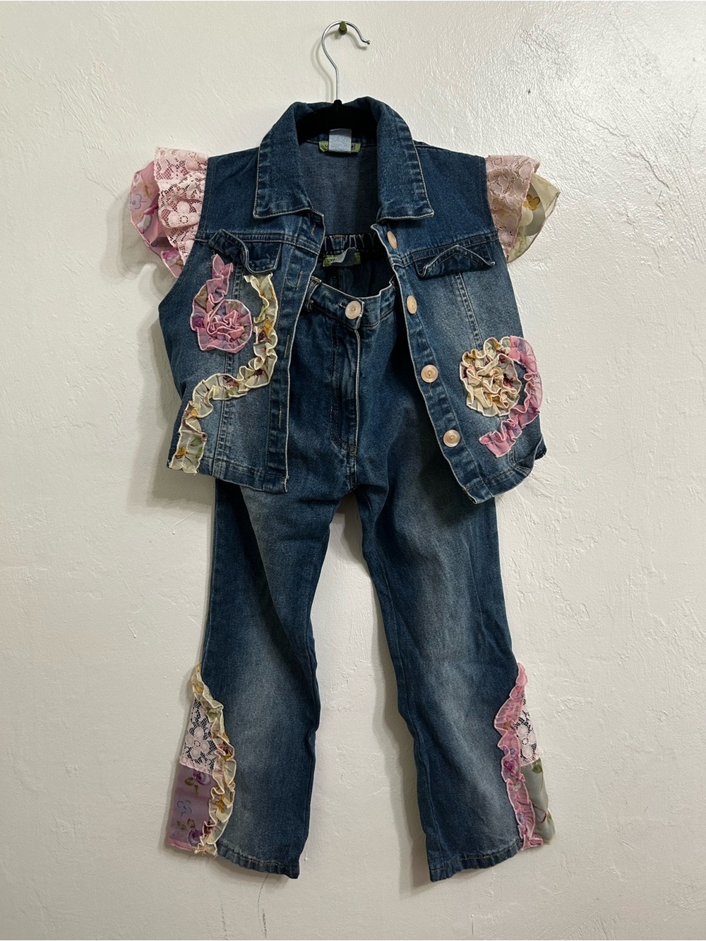 Girls' Dark Blue Denim Vest & Pants Set with Pink Floral Trim